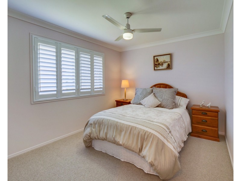 16 Warringal Court, Burrum Heads QLD 4659
