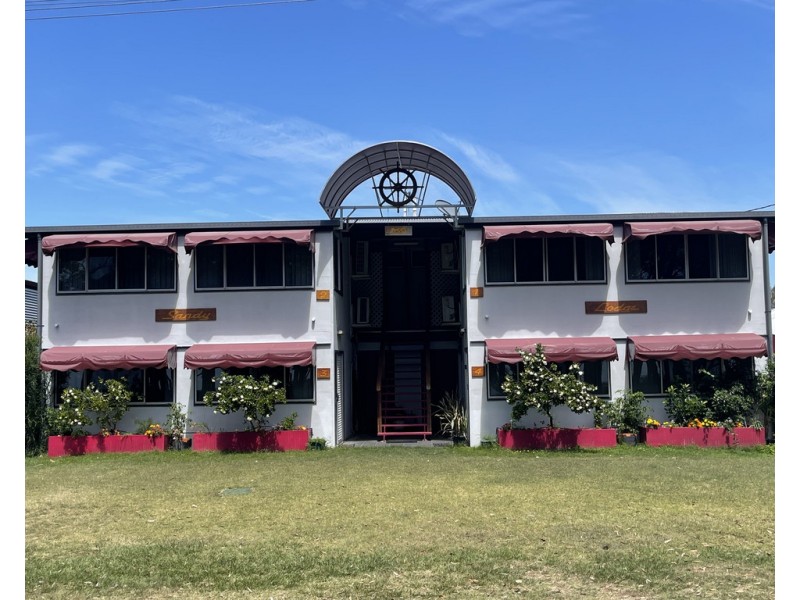 U2, 169 BURRUM STREET, Burrum Heads QLD 4659