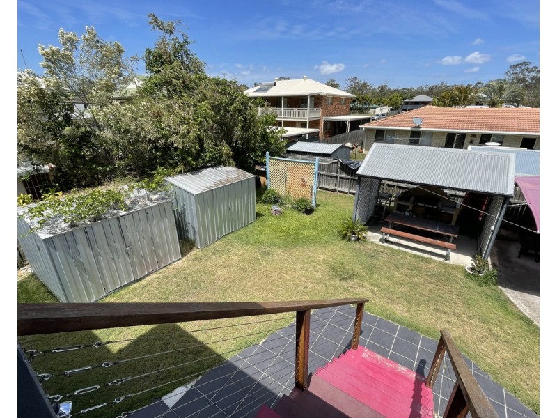 U2, 169 BURRUM STREET, Burrum Heads QLD 4659