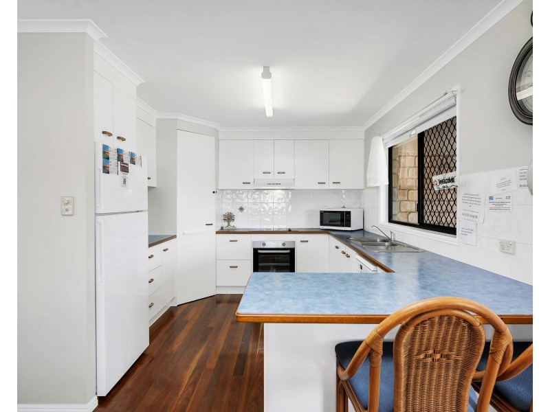 77 BURRUM STREET, Burrum Heads QLD 4659