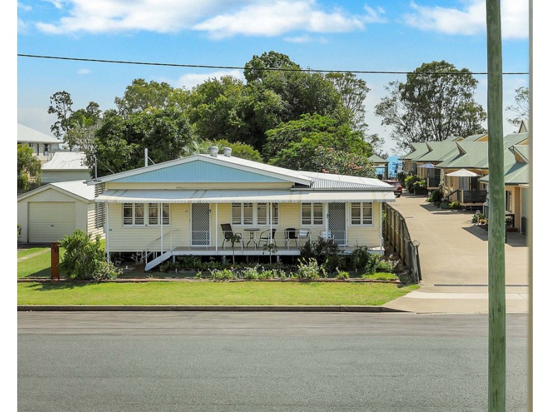 77 BURRUM STREET, Burrum Heads QLD 4659