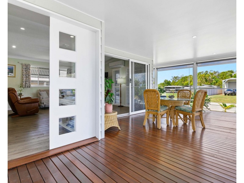 4 BULLEEN WAY, Burrum Heads QLD 4659