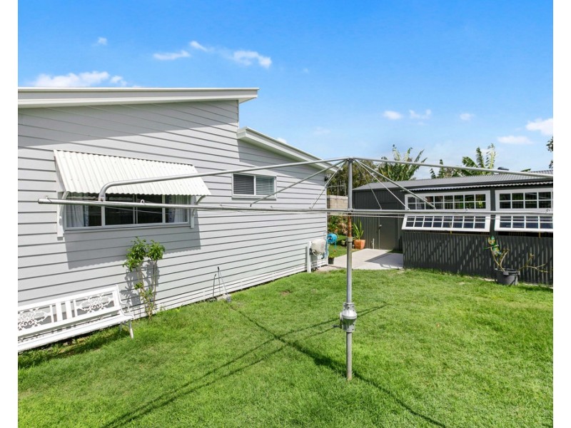 4 BULLEEN WAY, Burrum Heads QLD 4659