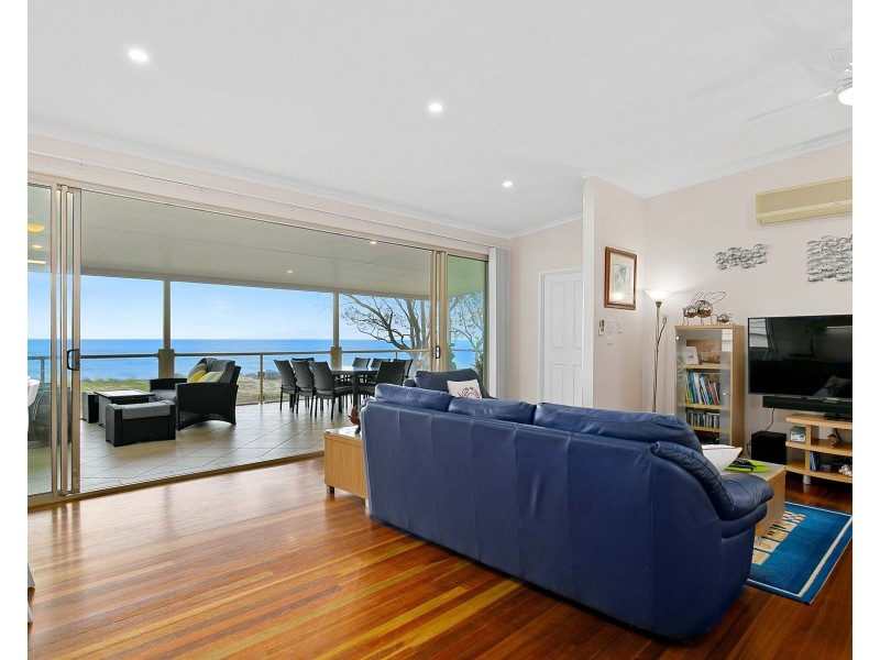 46 ESPLANADE, Burrum Heads QLD 4659