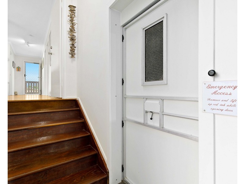 46 ESPLANADE, Burrum Heads QLD 4659