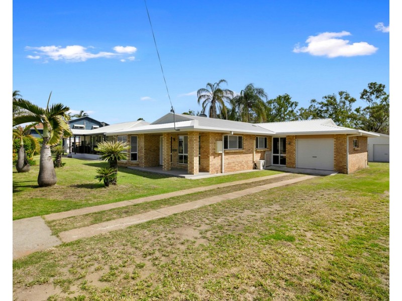125 BURRUM STREET, Burrum Heads QLD 4659