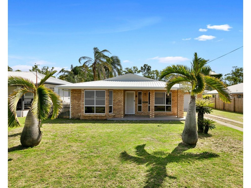 125 BURRUM STREET, Burrum Heads QLD 4659