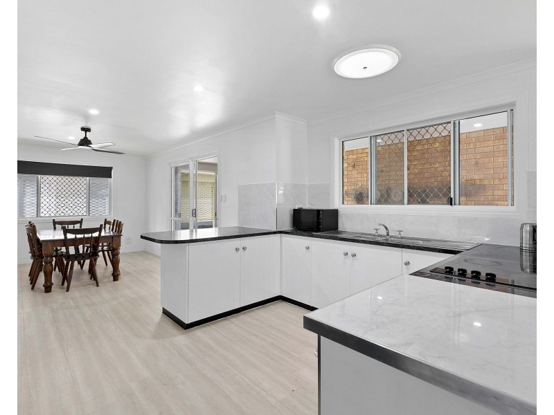 125 BURRUM STREET, Burrum Heads QLD 4659