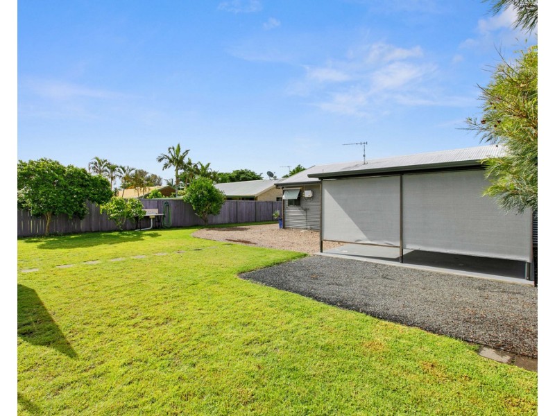 33 BEACH DRIVE, Burrum Heads QLD 4659