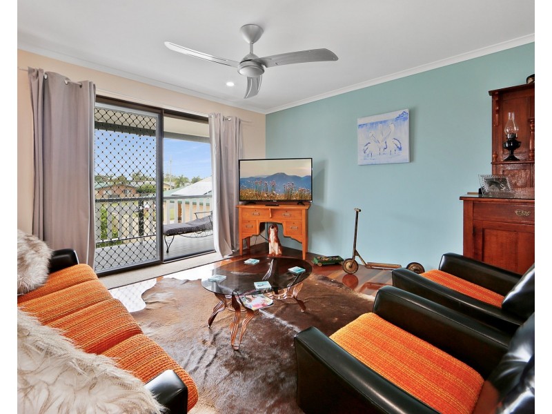 57 RIVERVIEW DRIVE, Burrum Heads QLD 4659