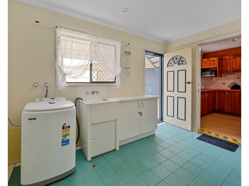 57 RIVERVIEW DRIVE, Burrum Heads QLD 4659