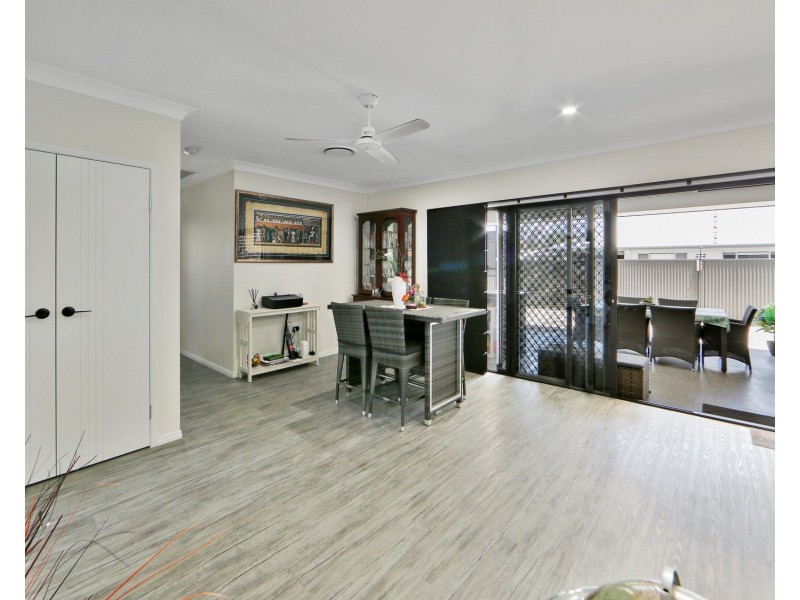 47 NORTHSHORE AVENUE, Toogoom QLD 4655