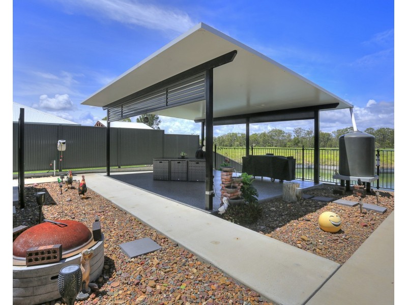 47 NORTHSHORE AVENUE, Toogoom QLD 4655