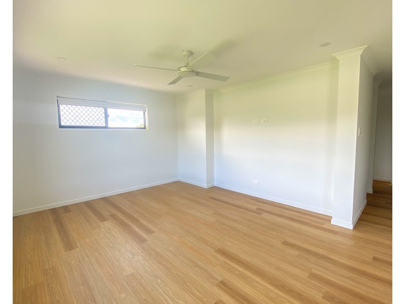 16 Porpita Circuit, Toogoom QLD 4655
