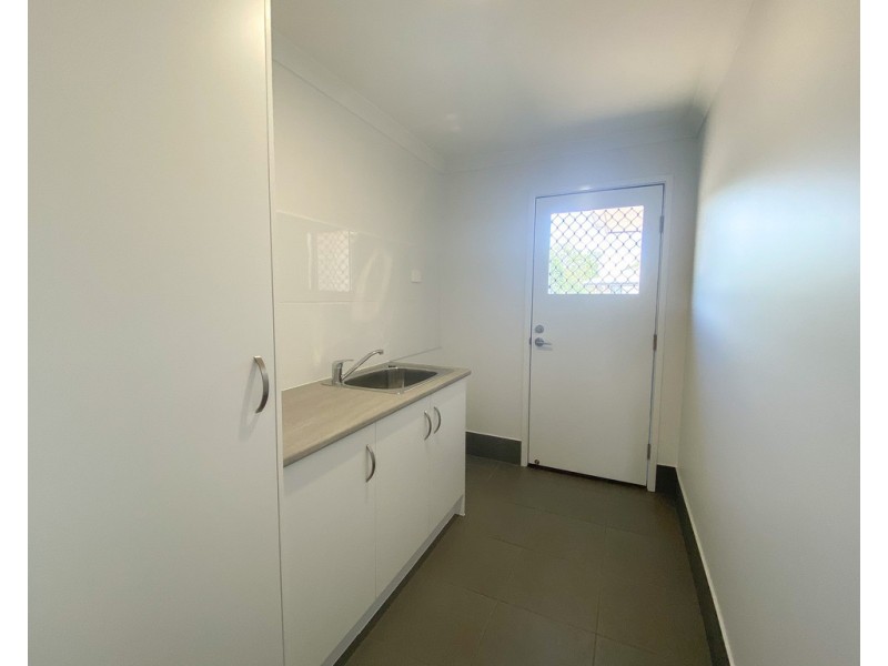16 Porpita Circuit, Toogoom QLD 4655