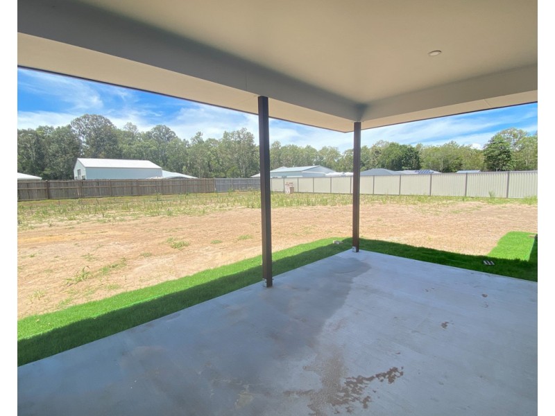 16 Porpita Circuit, Toogoom QLD 4655