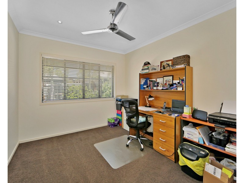 35 HONEY MYRTLE CLOSE, Burrum Heads QLD 4659