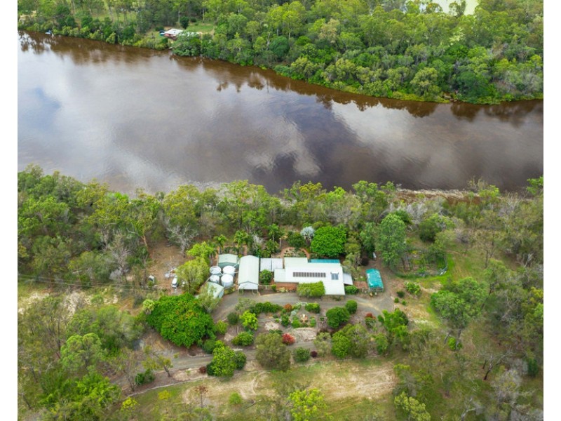 319 THE YACHTSMANS DRIVE, Burrum River QLD 4659