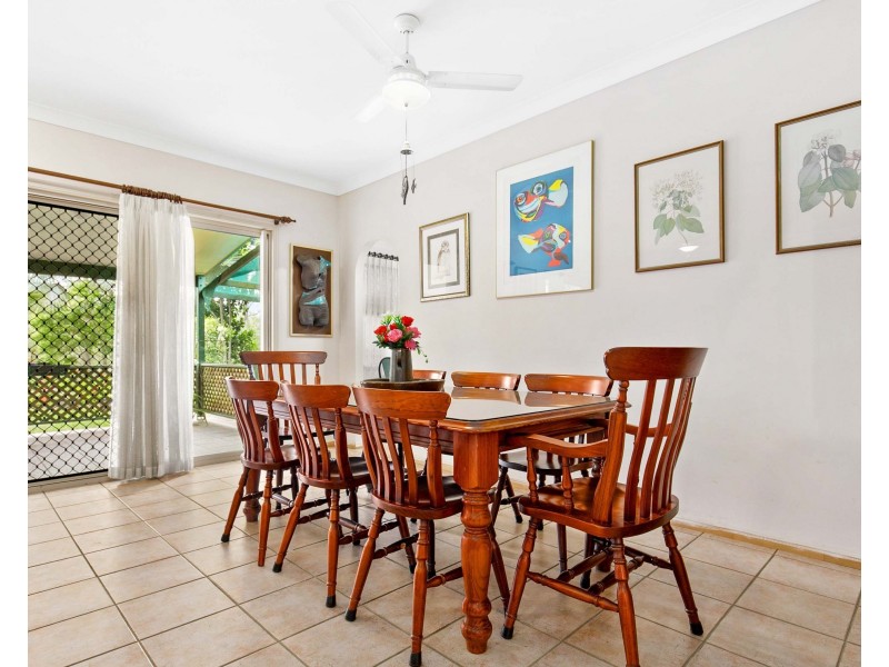319 THE YACHTSMANS DRIVE, Burrum River QLD 4659
