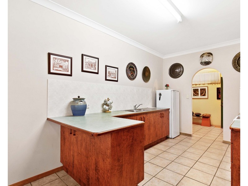319 THE YACHTSMANS DRIVE, Burrum River QLD 4659