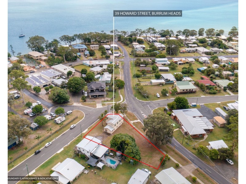 39 HOWARD STREET, Burrum Heads QLD 4659