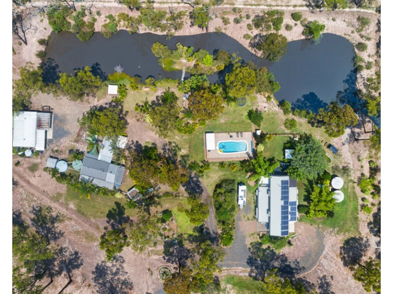 5-7 ROSSLYN DRIVE, Burrum Heads QLD 4659