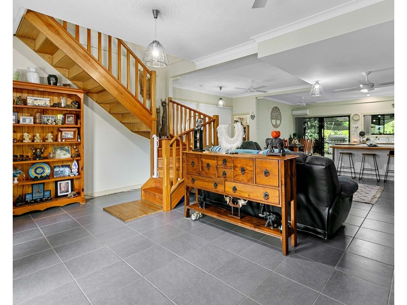 5-7 ROSSLYN DRIVE, Burrum Heads QLD 4659