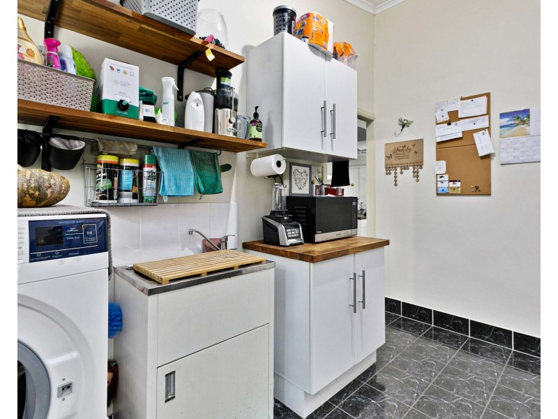 5-7 ROSSLYN DRIVE, Burrum Heads QLD 4659