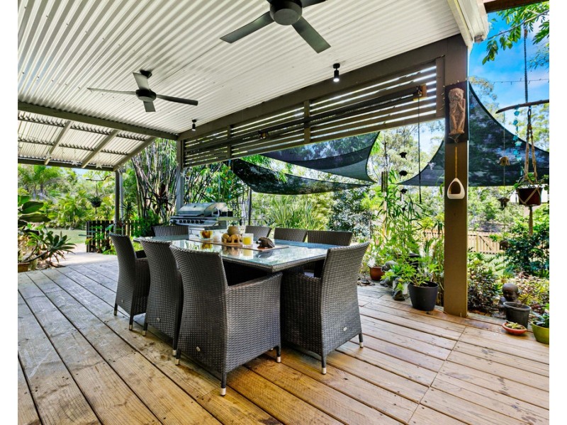 5-7 ROSSLYN DRIVE, Burrum Heads QLD 4659