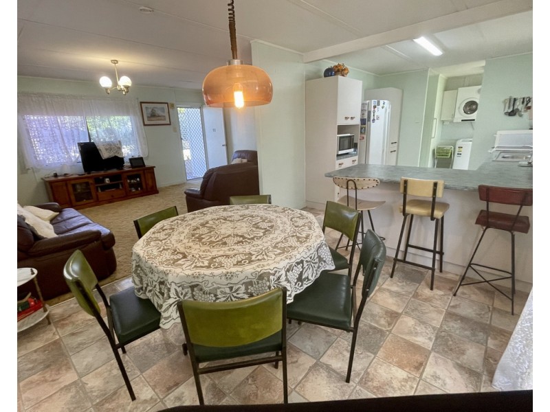 57 HOWARD STREET, Burrum Heads QLD 4659