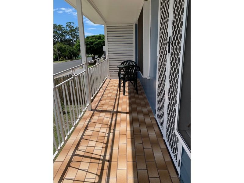19 Burrum Street, Burrum Heads QLD 4659