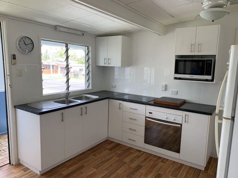 19 Burrum Street, Burrum Heads QLD 4659