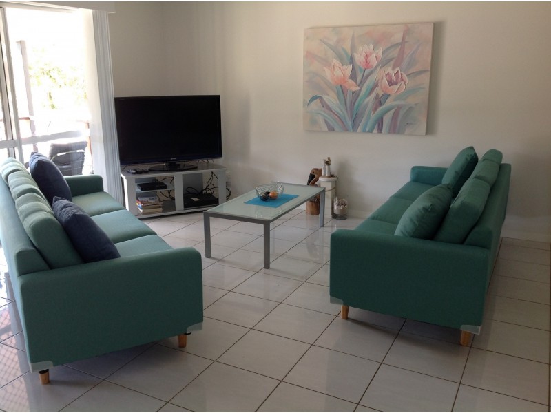 127 Burrum Street, Burrum Heads QLD 4659