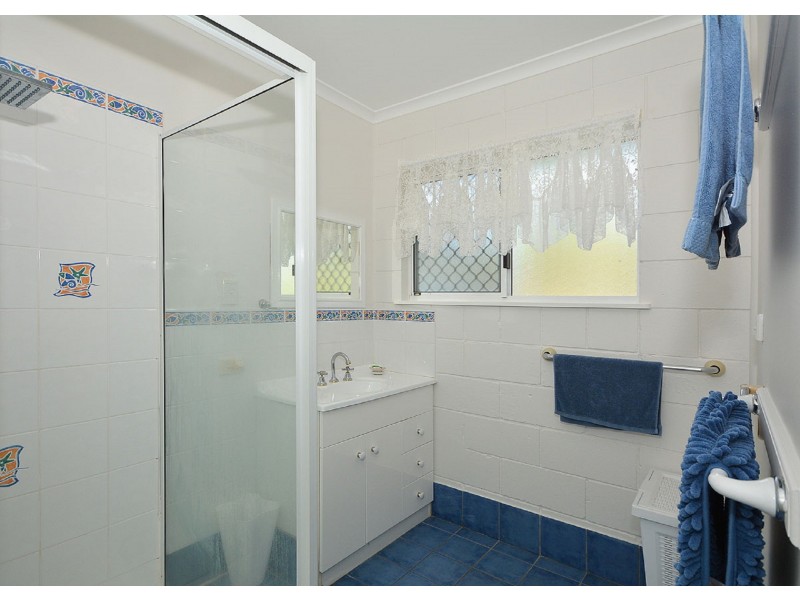 127 Burrum Street, Burrum Heads QLD 4659