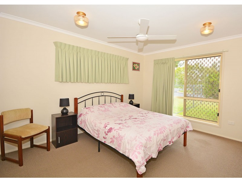 1 Simpson Street, Burrum Heads QLD 4659