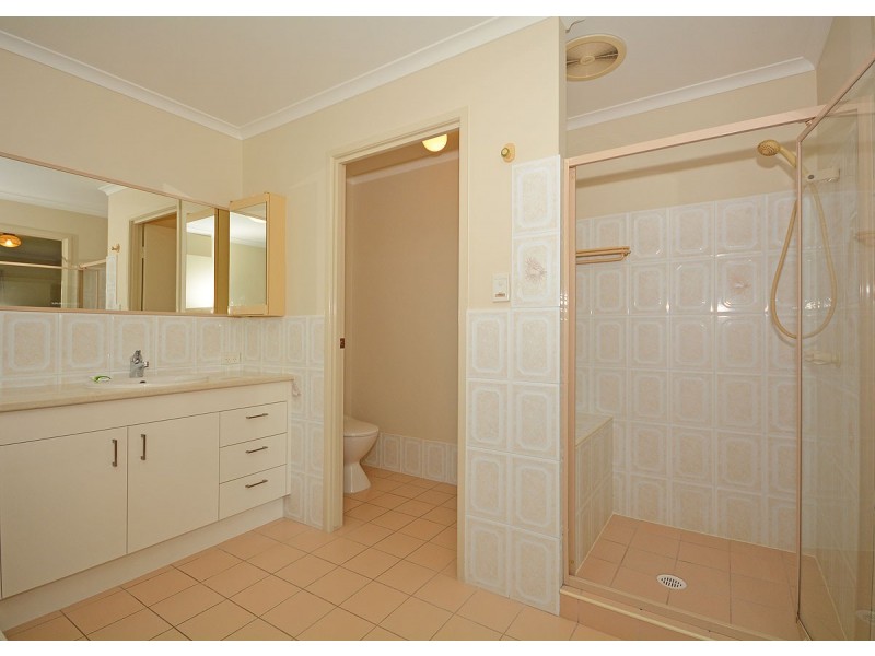 1 Simpson Street, Burrum Heads QLD 4659