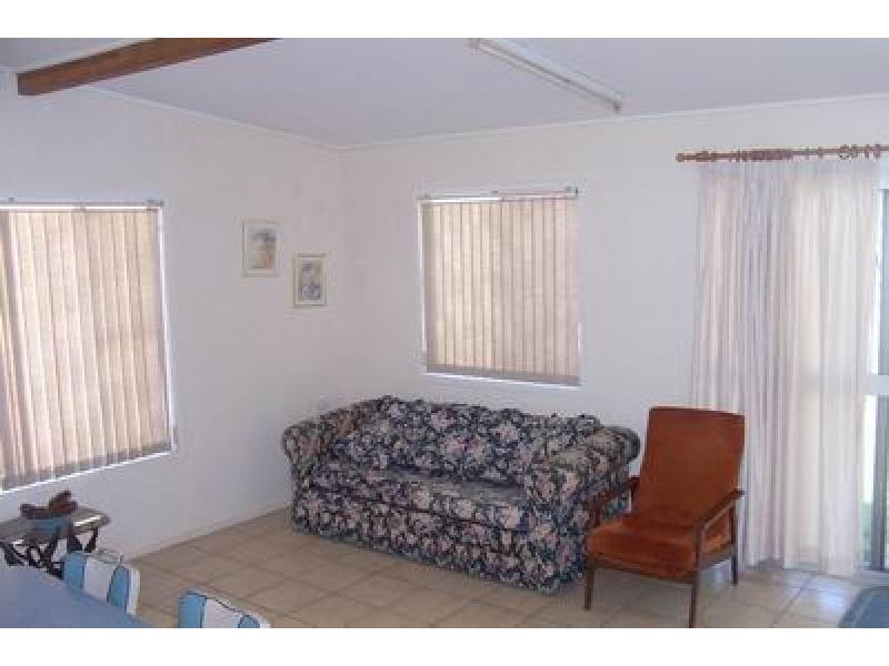 28 Burrum Street, Burrum Heads QLD 4659