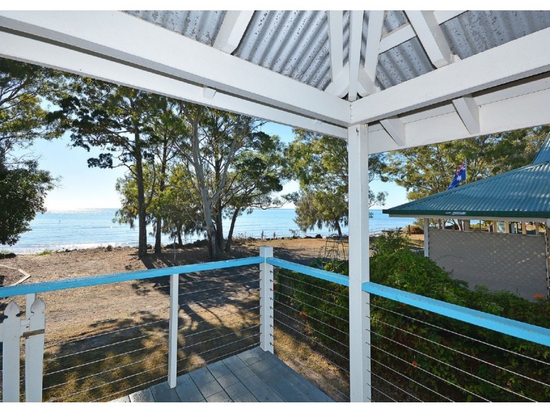 42 Esplanade, Burrum Heads QLD 4659