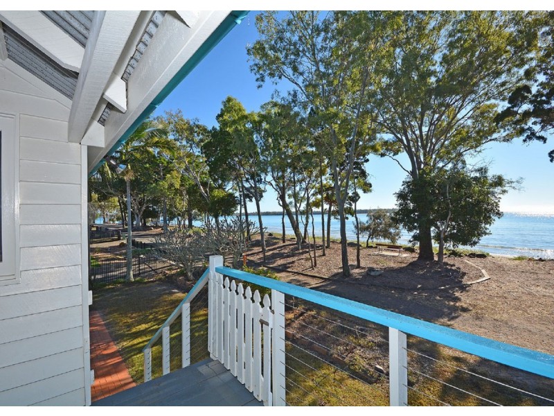 42 Esplanade, Burrum Heads QLD 4659