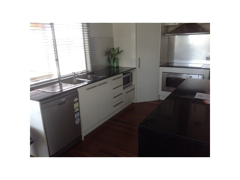 69 Kingfisher Pde, Toogoom QLD 4655