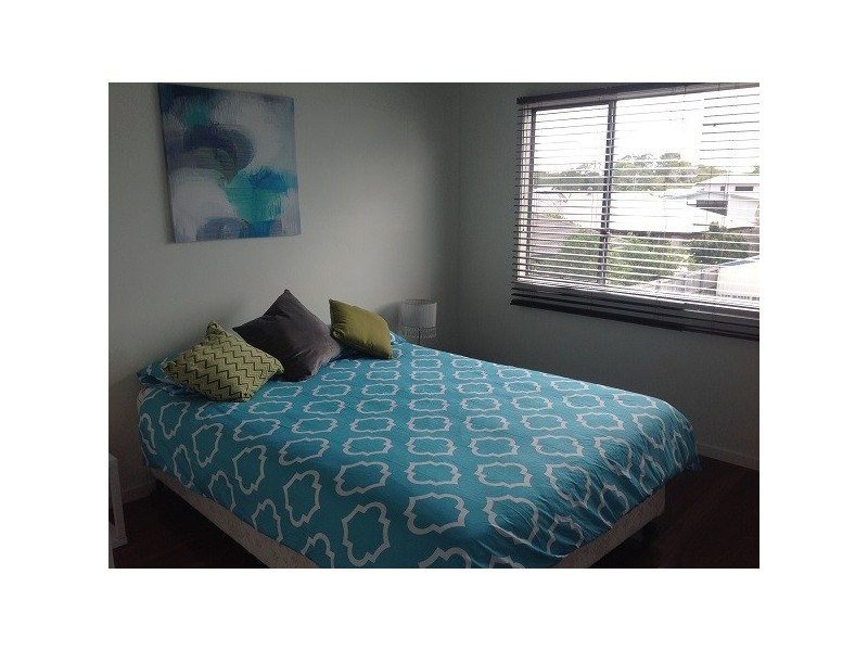 69 Kingfisher Pde, Toogoom QLD 4655
