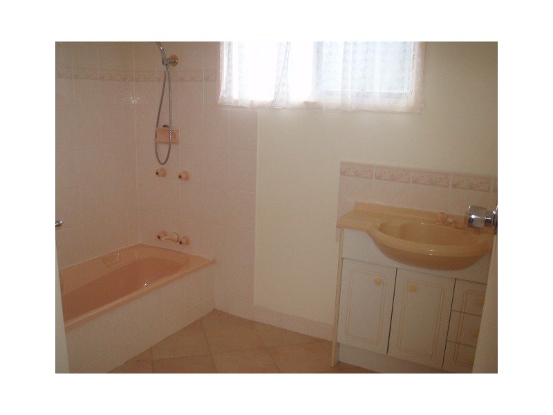 34 Burrum Heads Road, Burrum Heads QLD 4659