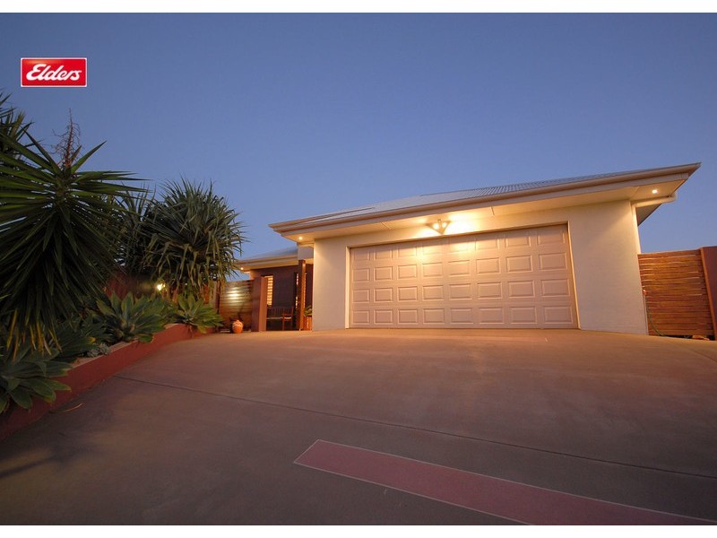 11 Lucas Drive, Burrum Heads QLD 4659