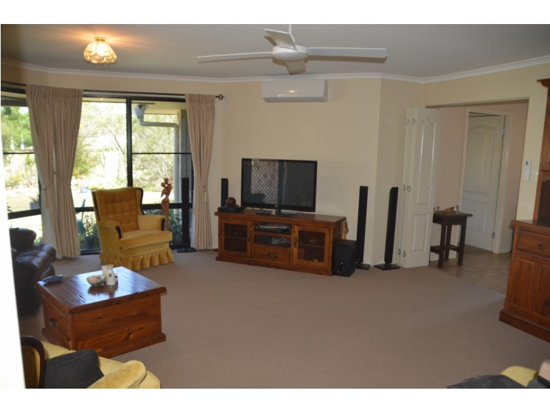 1 Brypat Close, Burrum Heads QLD 4659