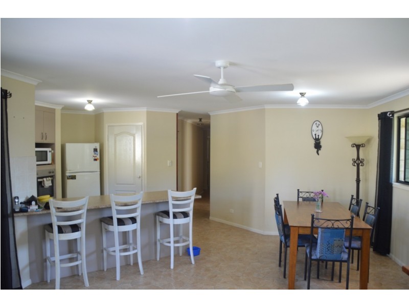 1 Brypat Close, Burrum Heads QLD 4659