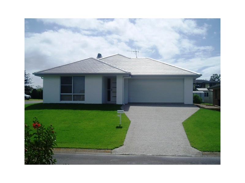 6-8 Kimberley Way, Burrum Heads QLD 4659