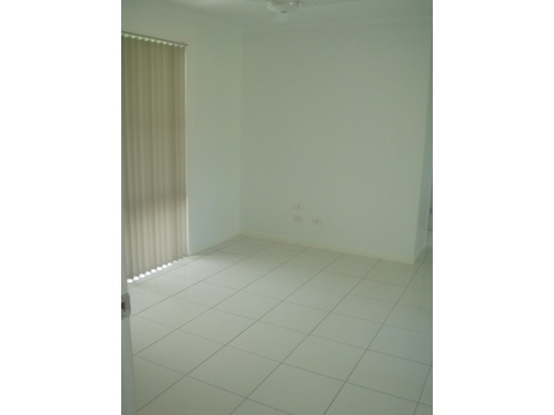 6-8 Kimberley Way, Burrum Heads QLD 4659