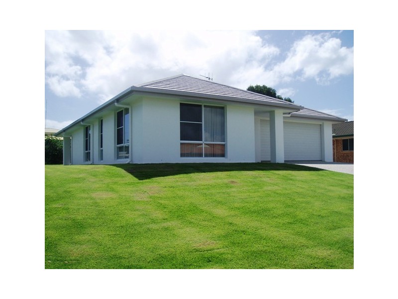 6-8 Kimberley Way, Burrum Heads QLD 4659