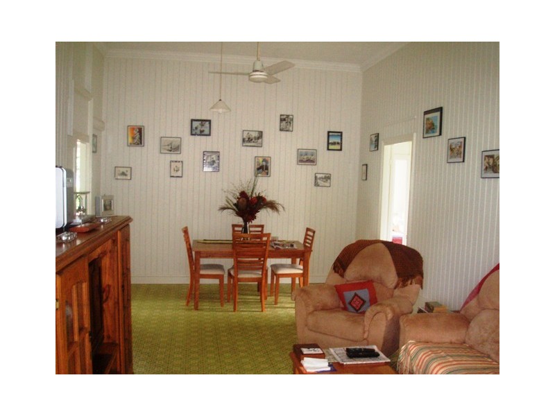 6 Burrum Heads Road, Burrum Heads QLD 4659