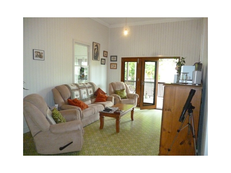 6 Burrum Heads Road, Burrum Heads QLD 4659